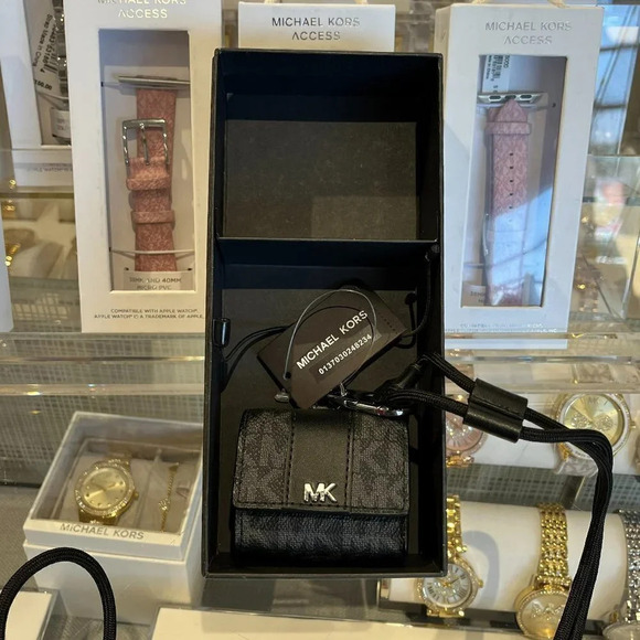 MICHAEL KORS HUDSON LOGO LANYARD CASE FOR APPLE AIRPODS PRO - Picture 1 of 8